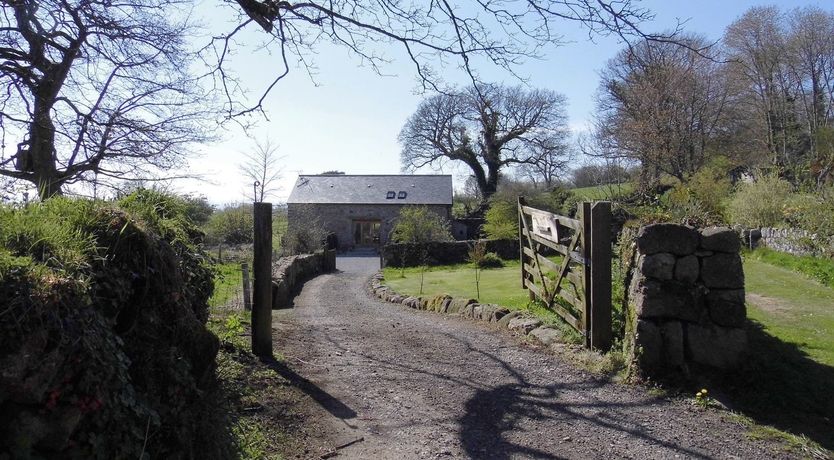Photo of Butterdon Barn