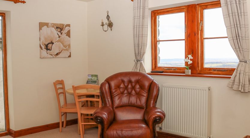 Photo of Shire Cottage at Top Butterley Farm