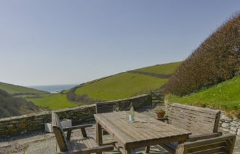 Ayrmer House Holiday Cottage