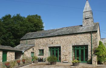 The Clock House Holiday Cottage