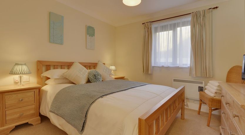 Photo of 2 Burgh Island Causeway