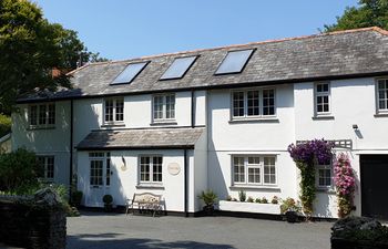 Orchard Lodge Holiday Cottage