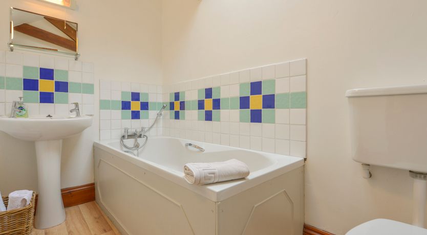 Photo of Fixit Cottage