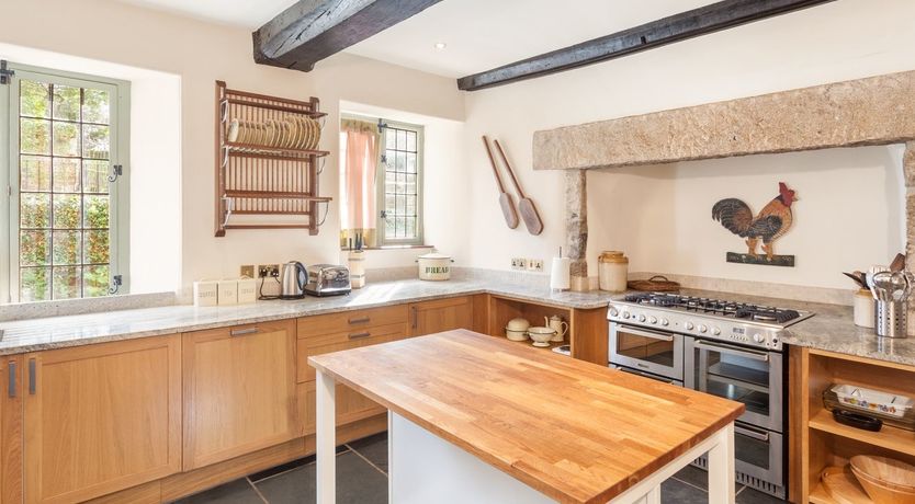 Photo of Great Bidlake Manor