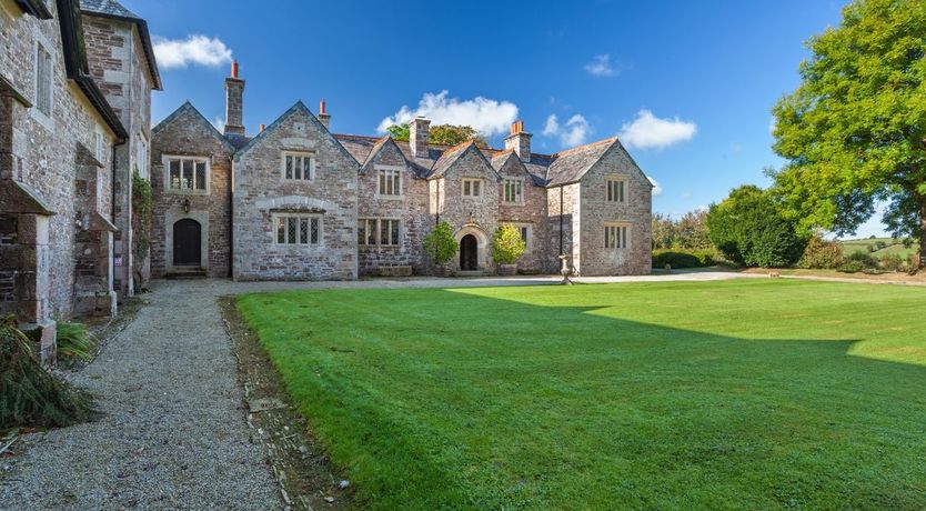 Photo of Great Bidlake Manor