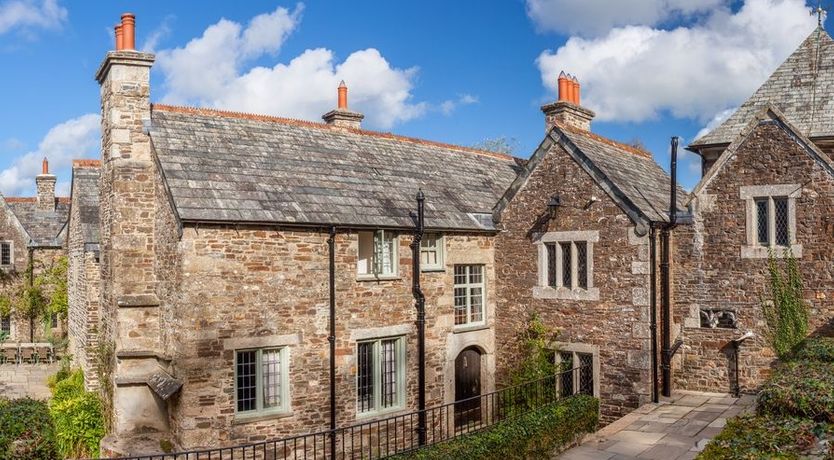 Photo of Great Bidlake Manor