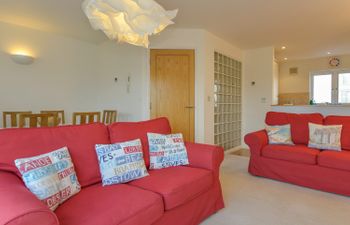 The Loft Holiday Home