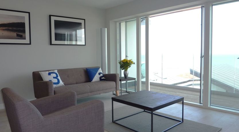 Photo of Flat 8 Seascape