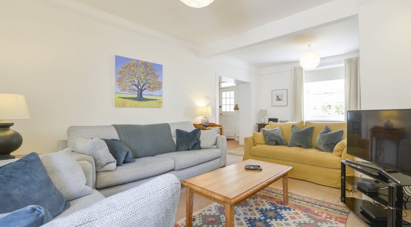 Photo of 4 Coastguards Cottage