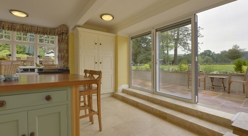 Photo of Abbots Manor