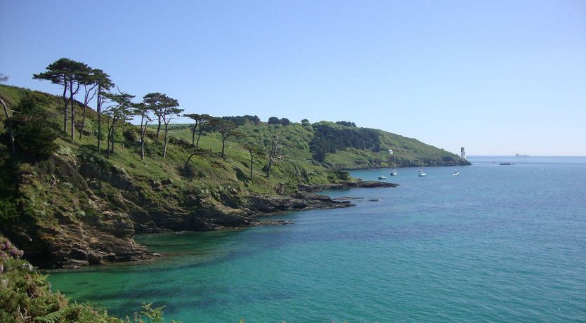 Photo of Stones Throw