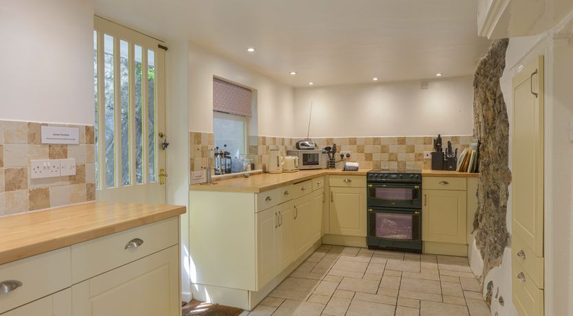 Photo of April Cottage