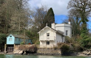 The Bathing House Holiday Cottage