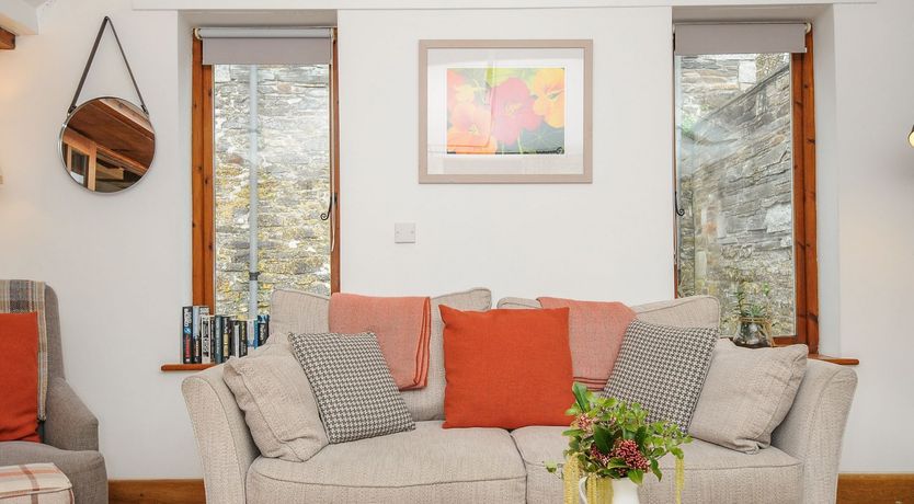 Photo of Swallow Barn