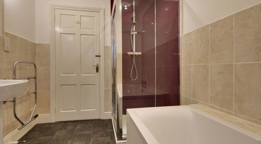 Photo of Higher Tumrose