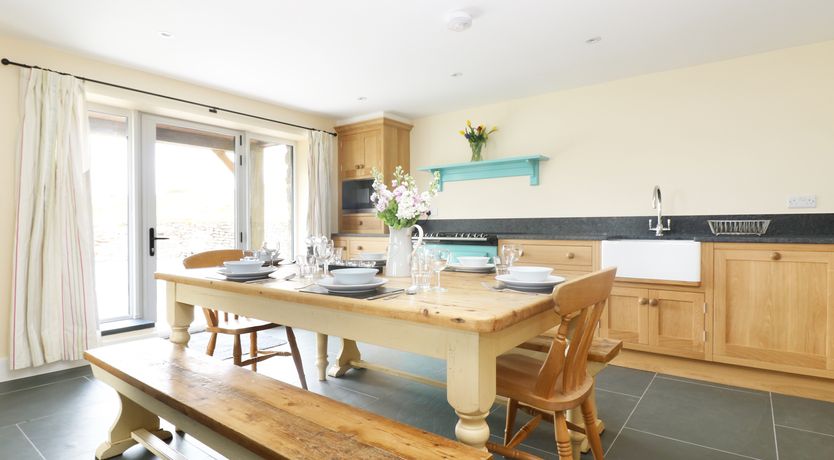 Photo of Dozmary Pool Barn