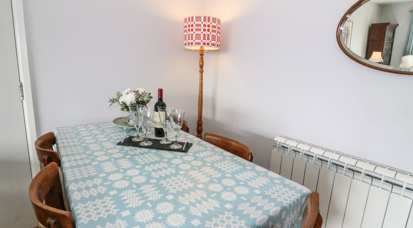 Photo of Dolau Meurig