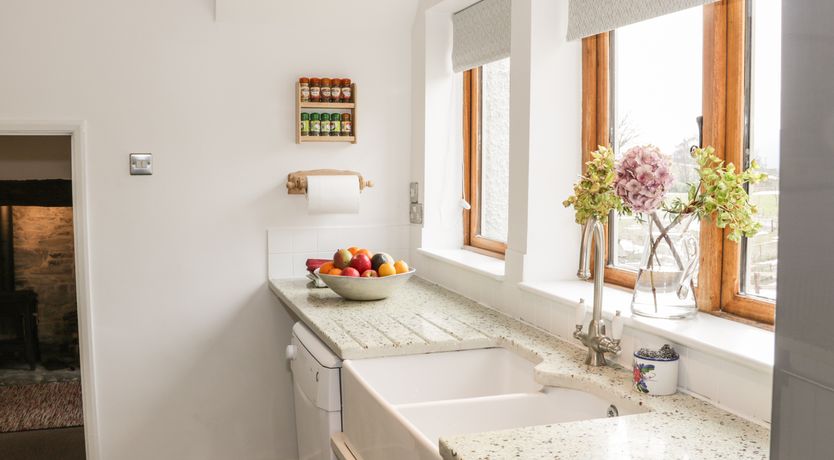 Photo of Lower Hodre