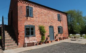 Photo of Granary 1