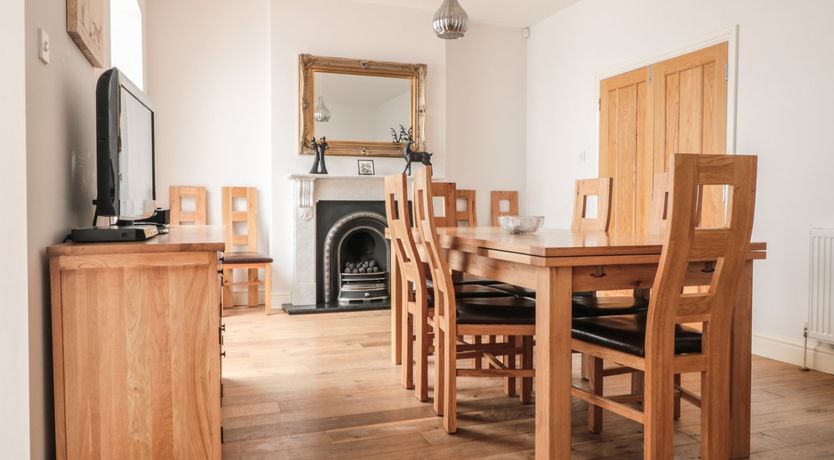 Photo of 33 Crescent Gardens