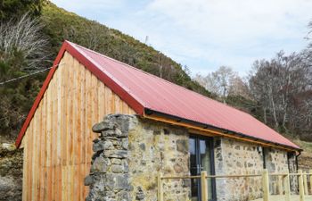 East Craigdhu Cow Byre Holiday Cottage