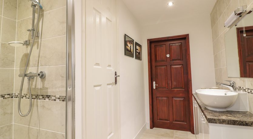 Photo of Brunnion Cottage