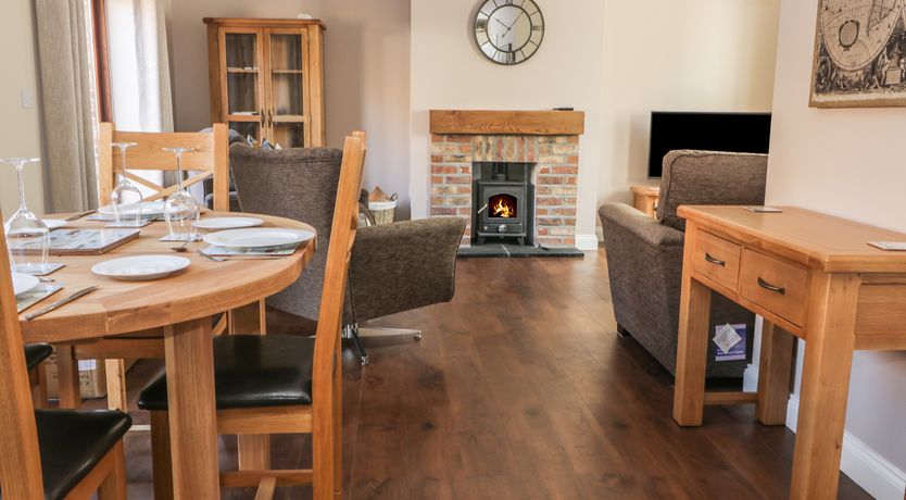 Photo of Pebble Cottage Dunnscroft