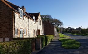 Photo of Pebble Cottage Dunnscroft