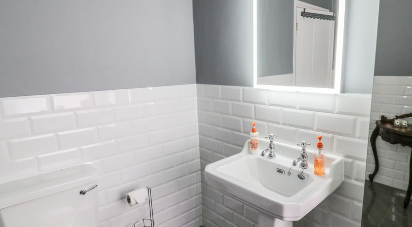 Photo of Angel Cottage