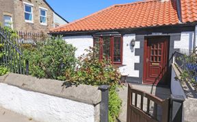 Photo of in Seahouses (CN122)