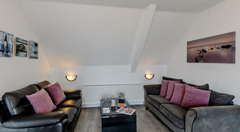 Photo of 3 Bed in Seahouses