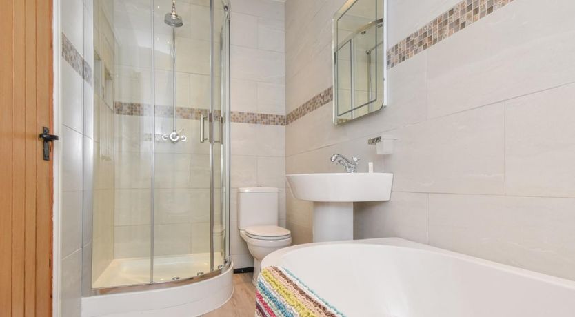 Photo of 1 Bed in Whitton