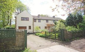 Photo of Cottage in Newcastle