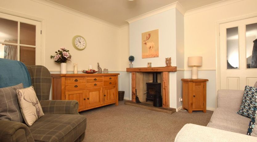 Photo of 5 Bed in Newcastle Upon Tyne