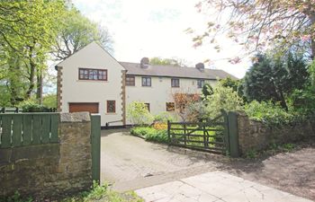 5 Bed in Newcastle Upon Tyne Holiday Cottage