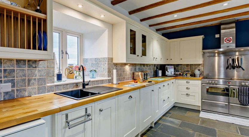 Photo of 3 Bed in Warenton