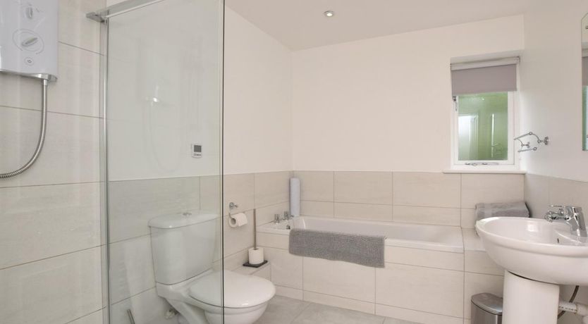 Photo of 3 Bed in Rowlands Gill