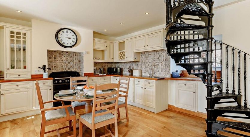 Photo of 3 Bed in Seahouses