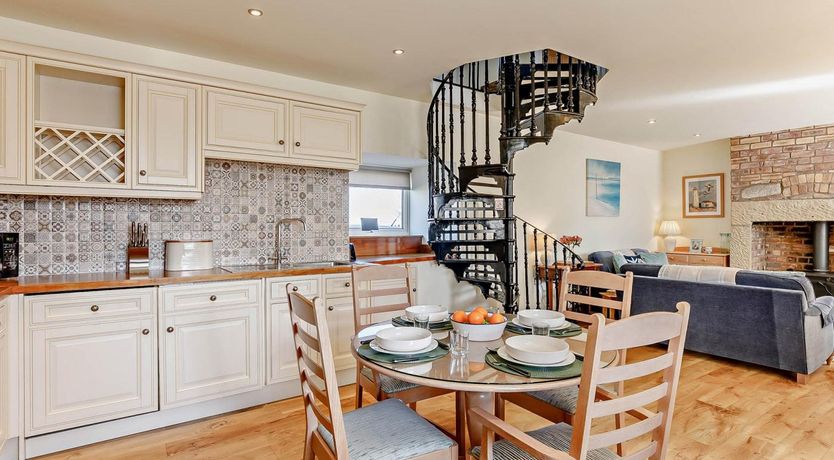 Photo of 3 Bed in Seahouses