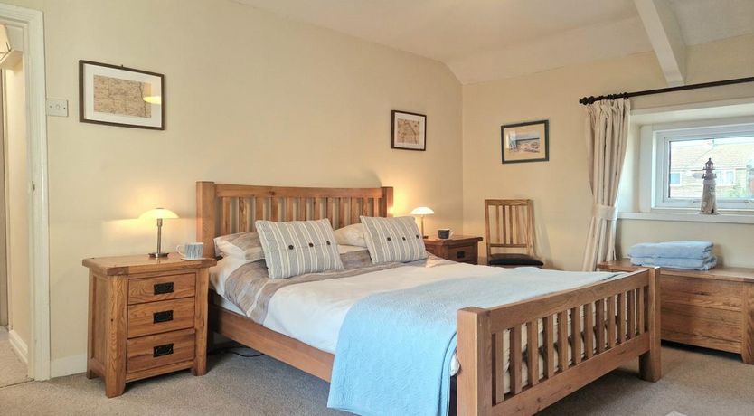Photo of 2 Bed in Seahouses