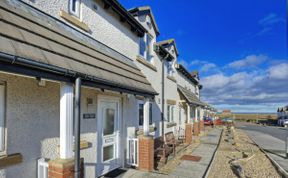 Photo of in Seahouses (CN135)