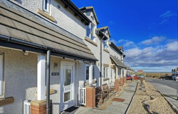 2 Bed in Seahouses Holiday Cottage