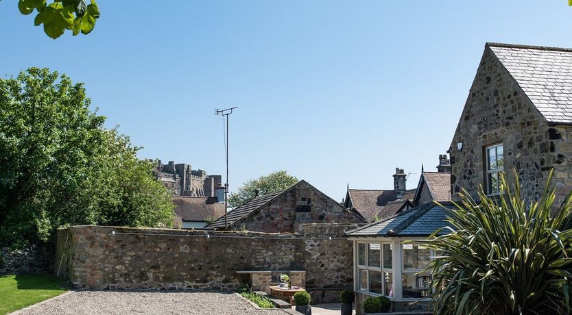 Photo of 4 Bed in Bamburgh
