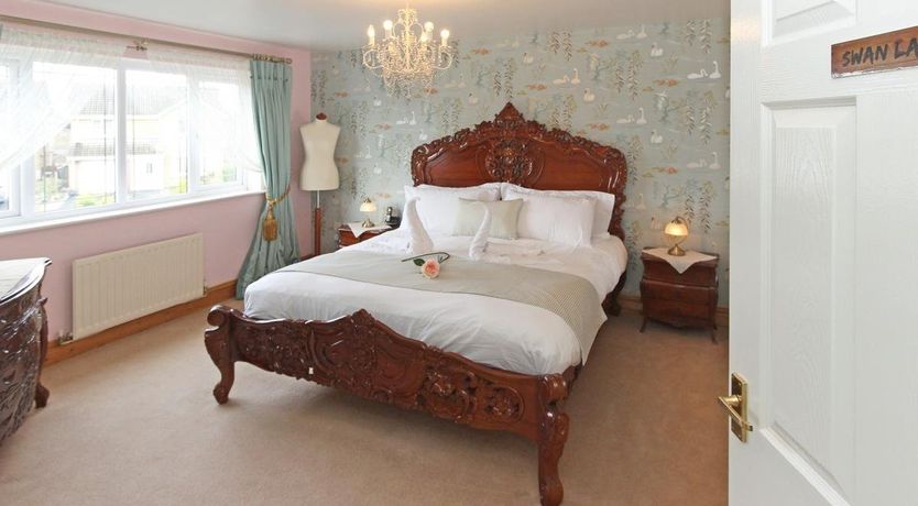 Photo of 4 Bed in Hadston