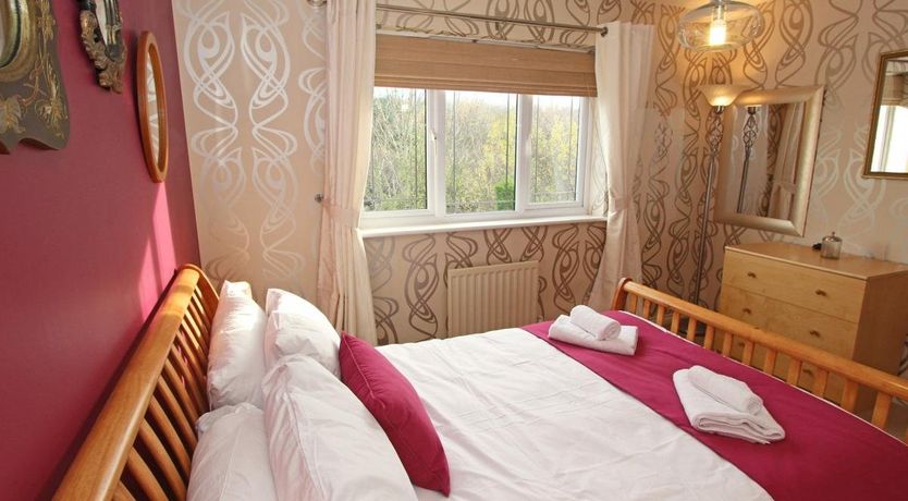 Photo of 4 Bed in Hadston