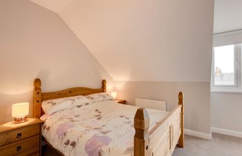 3 Bed in Belford Holiday Cottage
