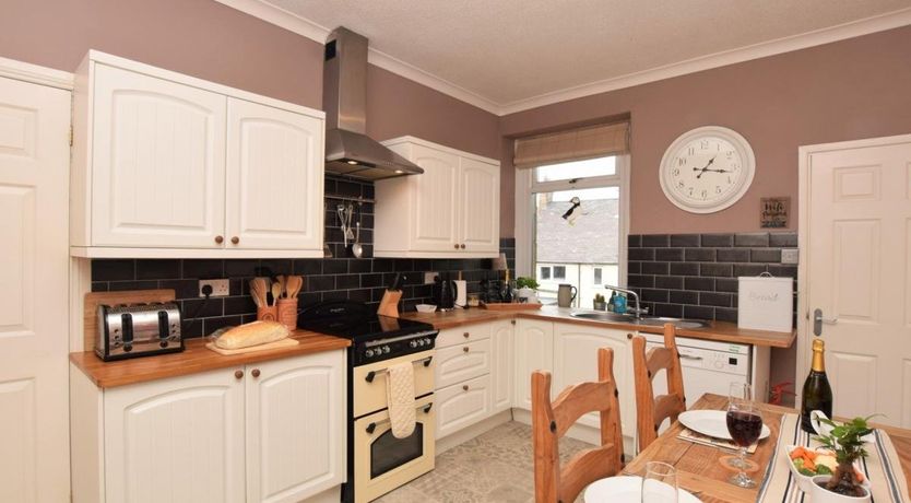 Photo of 3 Bed in Amble