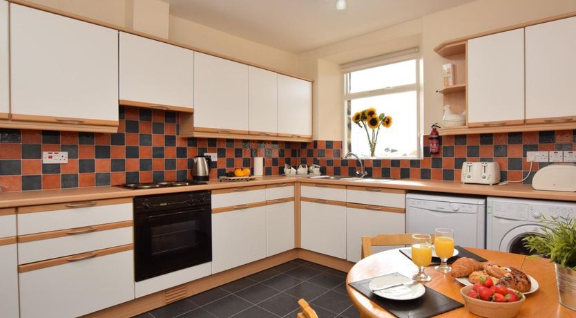 Photo of 3 Bed in Seahouses