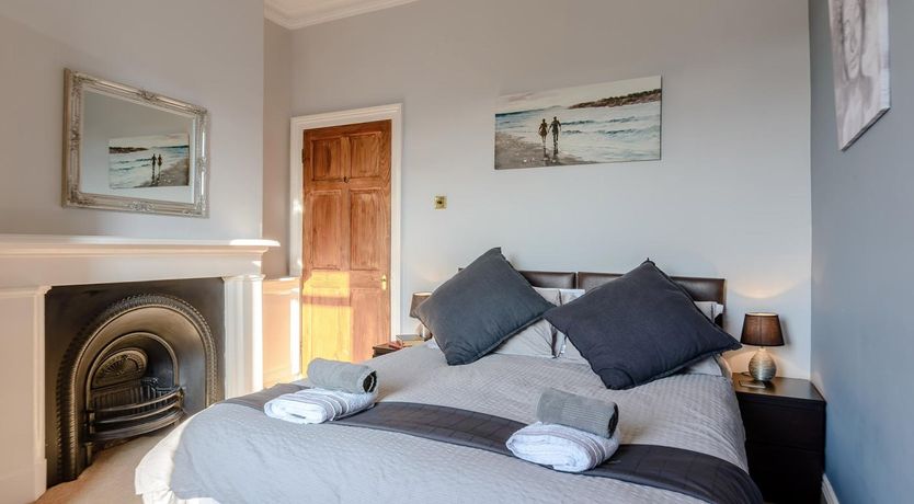 Photo of 5 Bed in Tynemouth