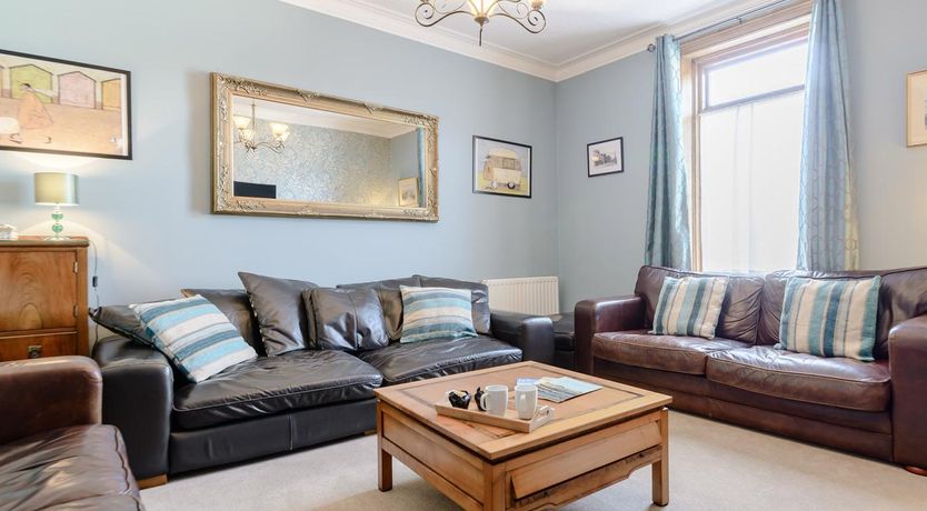 Photo of 5 Bed in Tynemouth
